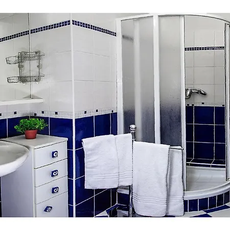 Vojtesska Apartament *